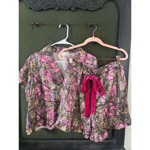 Simply southern pink camo pajama set Size Large